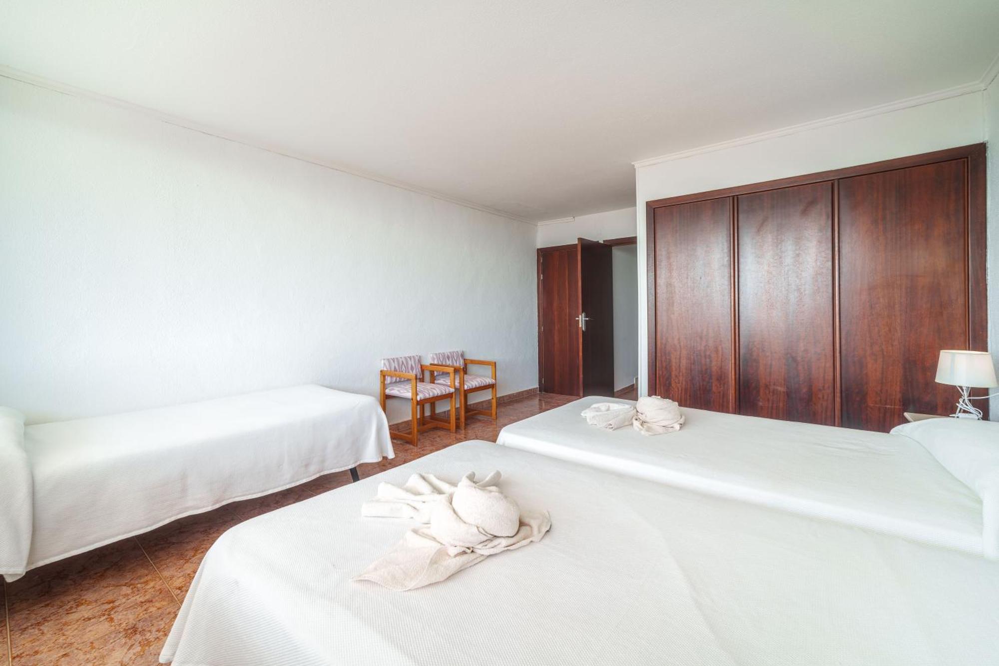 Apartment The Shell Ii, Beach Views And Pool Alcúdia Kültér fotó